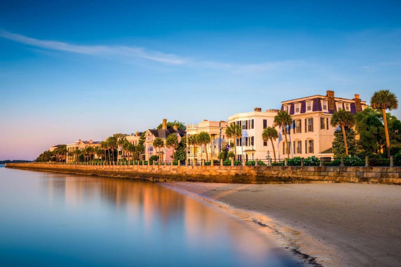 Octopus Odyssey Johns Island Exterior photo